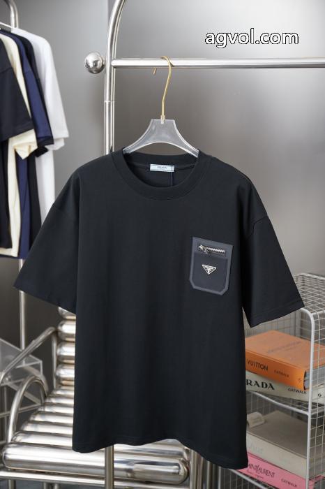 半袖Tシャツプラダ2026新作大注目 HOT最新作 最前線に注目コピー 通販_0_0