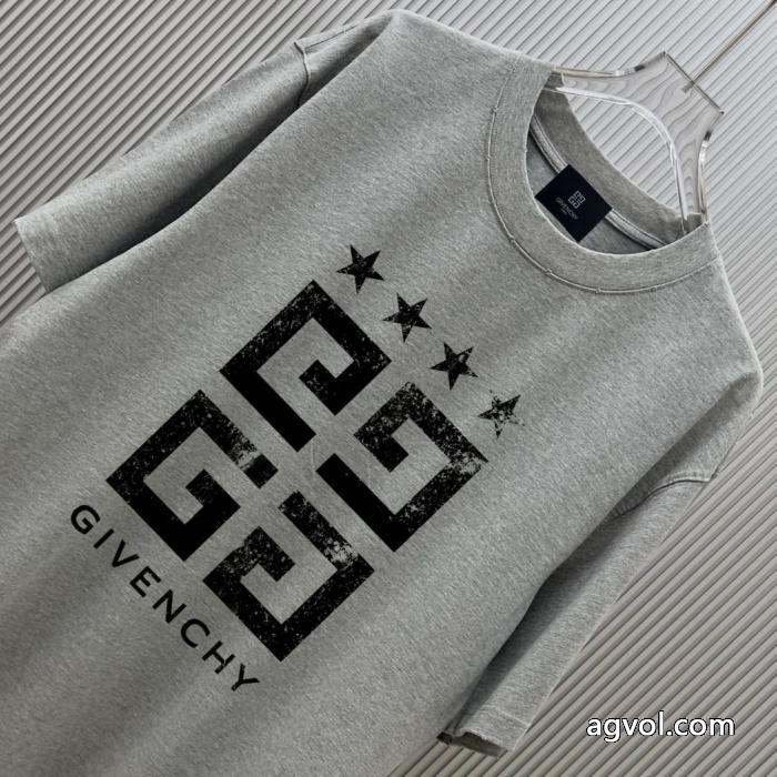 偽 ブランド 通販2026一番最高人気 北欧ブランド 雑誌掲載シャツGIVENCHY.._0_1