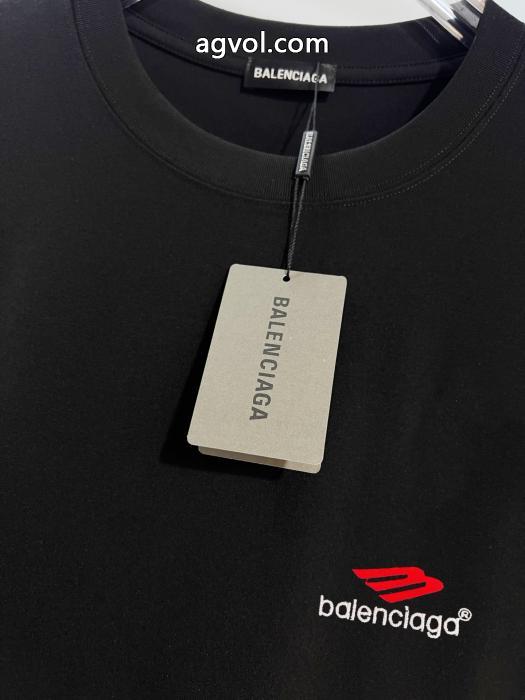 半袖Tシャツブランド 偽物 激安balenciaga美品*稀少 スタイリッシュな印象 2026爽やかな新作が流行り_0_3