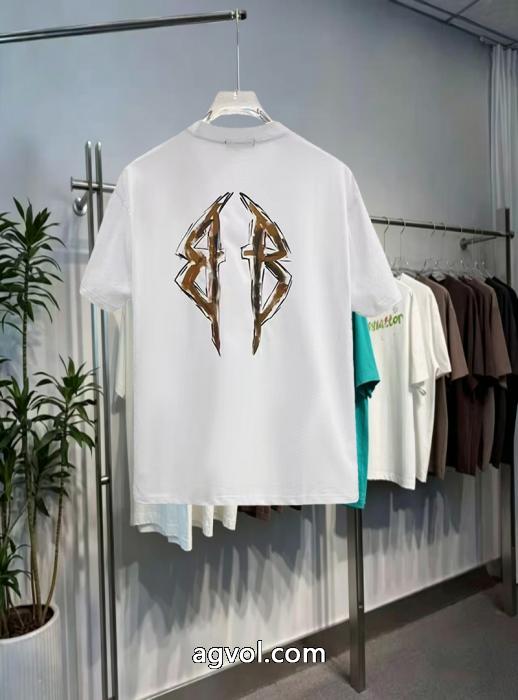 半袖Tシャツ偽物 ブランド ショップ大人カジュアルな シックな色合い 2026即旬な装いにbalenciaga_0_1