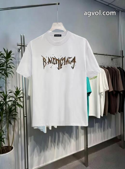 半袖Tシャツ偽物 ブランド ショップ大人カジュアルな シックな色合い 2026即旬な装いにbalenciaga_0_2