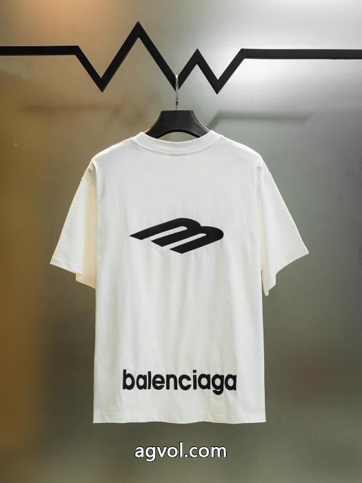 balenciagaスーパー コピー 品最安値挑戦！ 最新作期間限定セール 定番のスタイル2026限定半袖Tシャツ_0_3