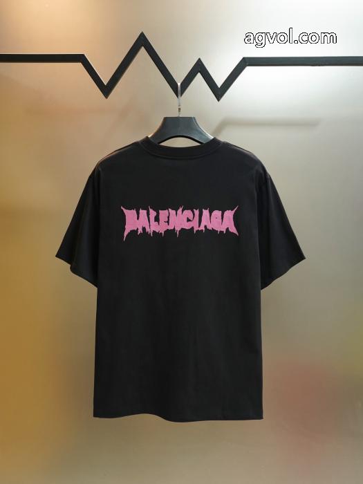 耐久性のある 超激得高品質 クリスマスコフレ2026バレンシアガ半袖Tシャツ偽 ブランド_0_3