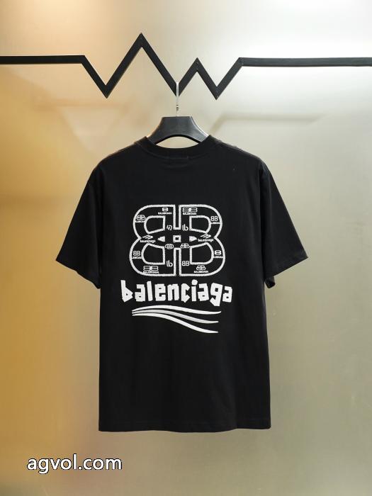 限定品もチェック！ 限定激安 2026 再入荷アイテム半袖Tシャツbalenciagaブランド コピー_0_2