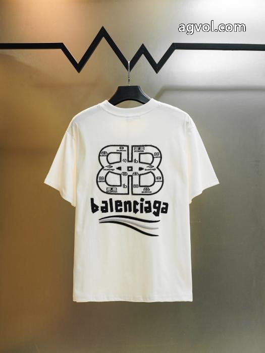 限定品もチェック！ 限定激安 2026 再入荷アイテム半袖Tシャツbalenciagaブランド コピー_0_3