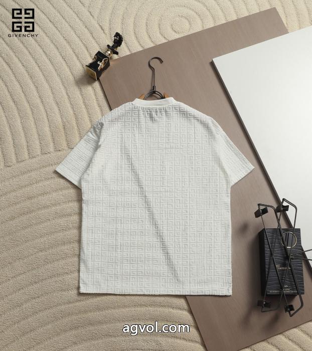 GIVENCHY雑誌掲載 早期完売 超人気新品偽 ブランド半袖Tシャツ_0_3