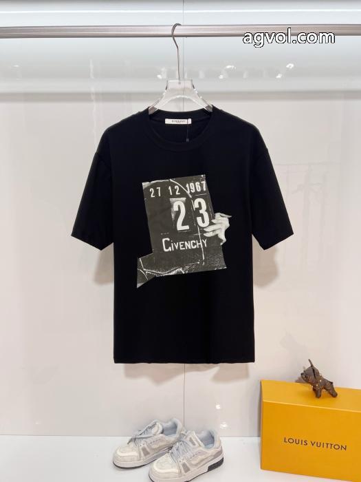 人気商品最新作 絶対欲しい新作 ストリートファッションGIVENCHY半袖Tシャツスーパー コピー 販売_0_2