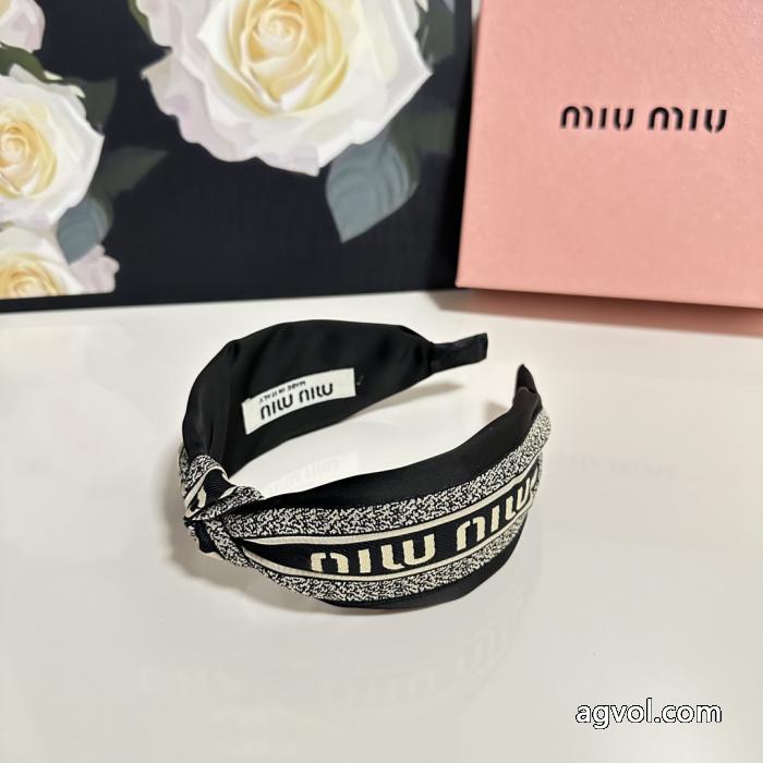 コピー ブランド 通販MIUMIU大変人気 新作商品人気セール 風通しのよいカチューシャ._0_2