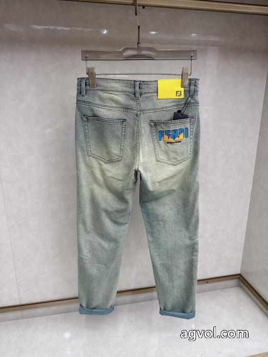 ブランド コピー 販売 店ジーンズ履き心地良い 驚きの破格値本物保証 激安期間限定セールフェンディ_0_0