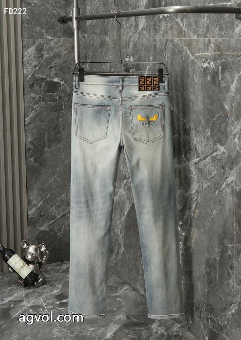 コピー 商品 販売ジーンズ2026年用 数量限定大得価 【大人気】定番商品FENDI_0_4