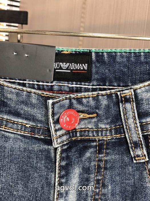 ARMANI人気の定番カラー 限定品 高品質  絶対欲しい新作ジーンズブランド 品 コピー_0_2