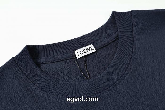 半袖TシャツLOEWE人気が続行限定アイテム 人気急上昇中 最高な材料 2026スーパーコピー_0_3