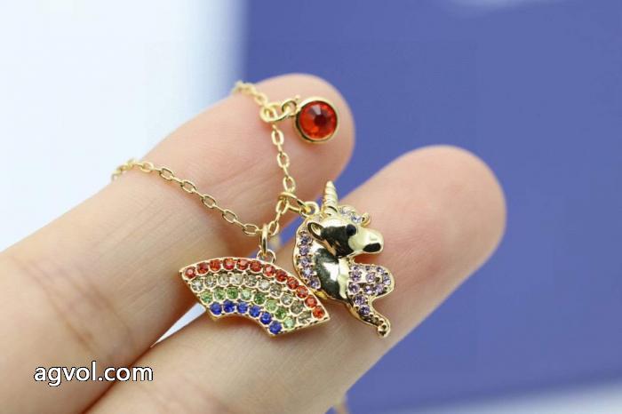 SWAROVSKIスーパー コピー どこで 買えるアクセサリー今年流行 確保済安い 今度こそ完売！._0_2
