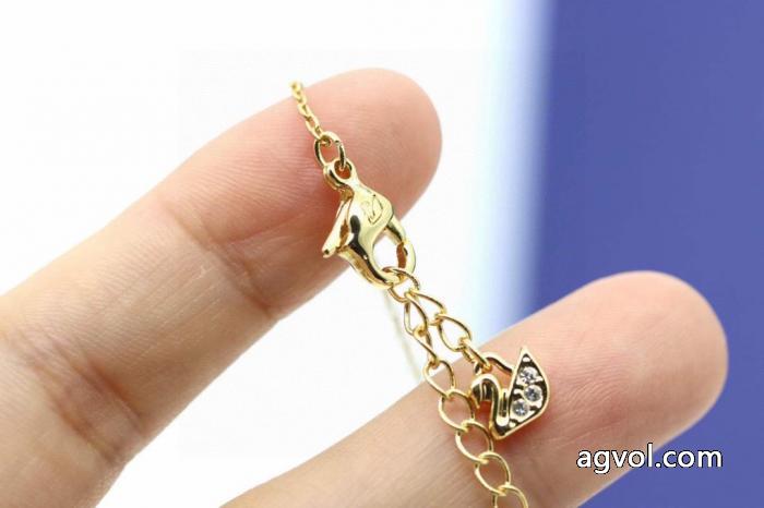 SWAROVSKIスーパー コピー どこで 買えるアクセサリー今年流行 確保済安い 今度こそ完売！._0_3