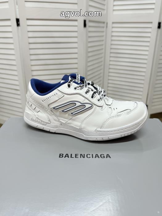 偽物 ブランド 販売スニーカーbalenciagaセレブ風  最新で男女兼用にもお勧め 優れた品質.._0_1
