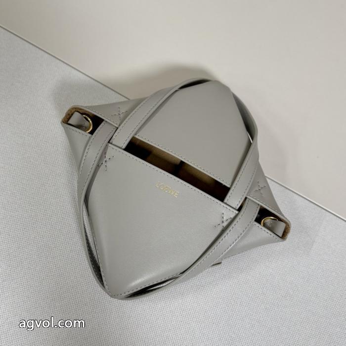 2026一番最高人気 2026新作 今度こそ完売！&nbsp;&nbsp;&nbsp;&nbsp;バッグ偽 ブランド 販売LOEWE._0_4