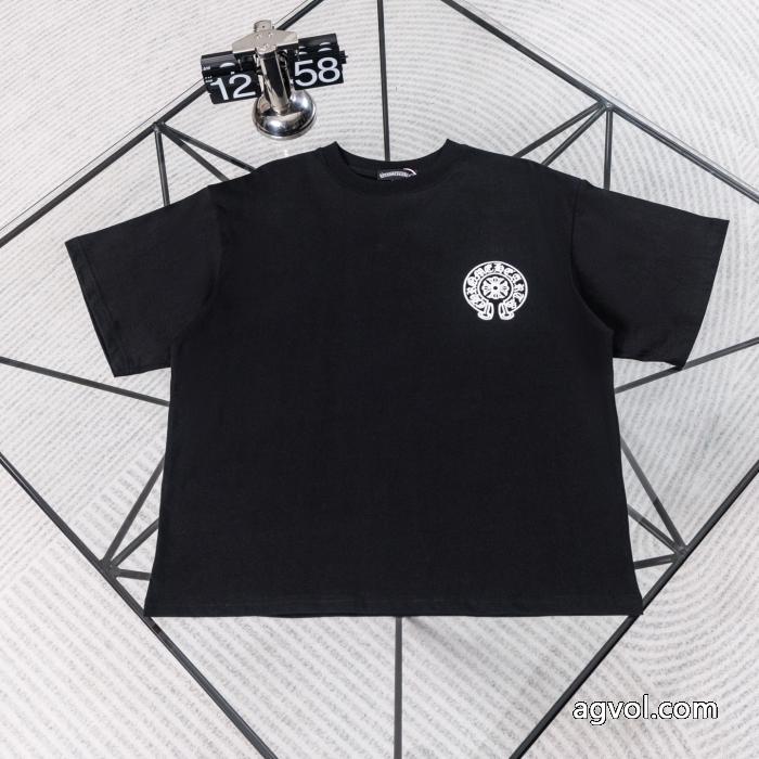ブランド 偽物今年流行 期間限定セール デザイン性の高いCHROME HEARTS半袖Tシャツ_0_0
