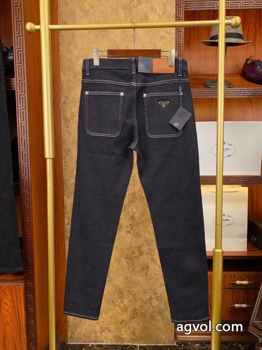 ブランド レプリカPRADA&nbsp;&nbsp;ジーンズ26ss新作 カジュアルコーデに 大人のための新作 日本未入荷._1_5
