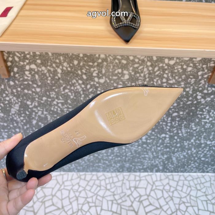 ブーツVALENTINOブランド コピー s 級新作入荷正規品 大人のファッション 回答急募.._0_4