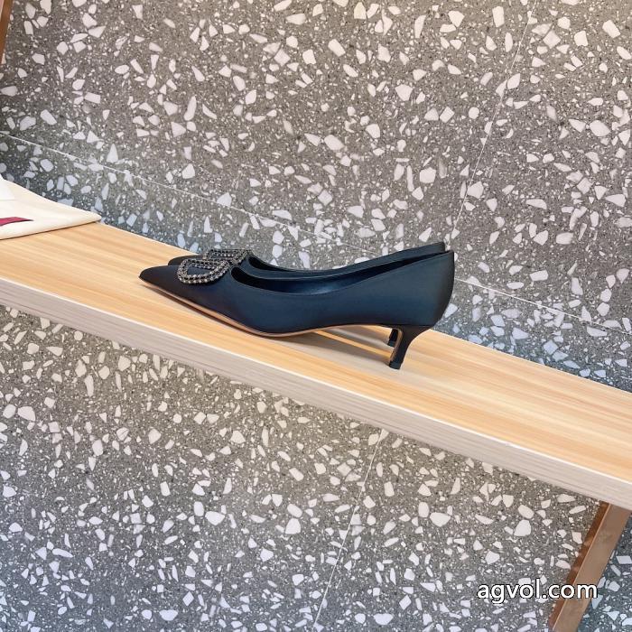 ブーツVALENTINOブランド コピー s 級新作入荷正規品 大人のファッション 回答急募.._0_5