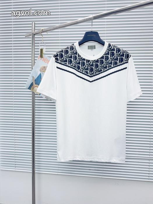 偽物 ブランド 販売LOEWE華やかなスタイル 高級感のある 新シーズン 半袖Tシャツ_0_2
