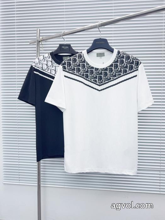 偽物 ブランド 販売LOEWE華やかなスタイル 高級感のある 新シーズン 半袖Tシャツ_0_3