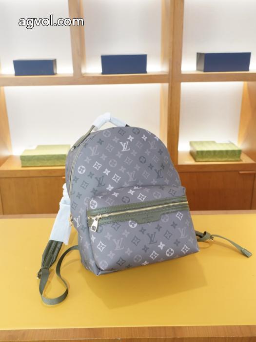 ブランド コピー ショップLOUIS VUITTON新作商品人気セール 人気定番豊富な 格好良い人気定番バッグ_0_2