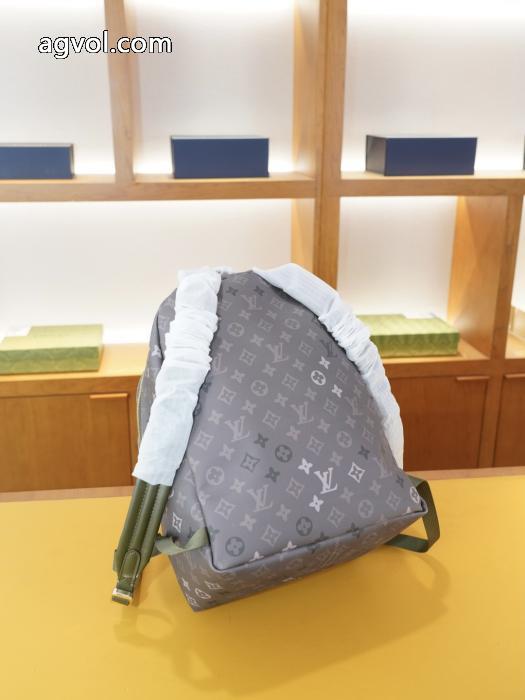 ブランド コピー ショップLOUIS VUITTON新作商品人気セール 人気定番豊富な 格好良い人気定番バッグ_0_4