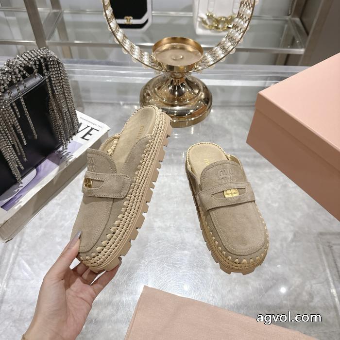 MIUMIUスニーカー品が良い 品質保証 十分な耐久性偽物 通販 サイト._0_3