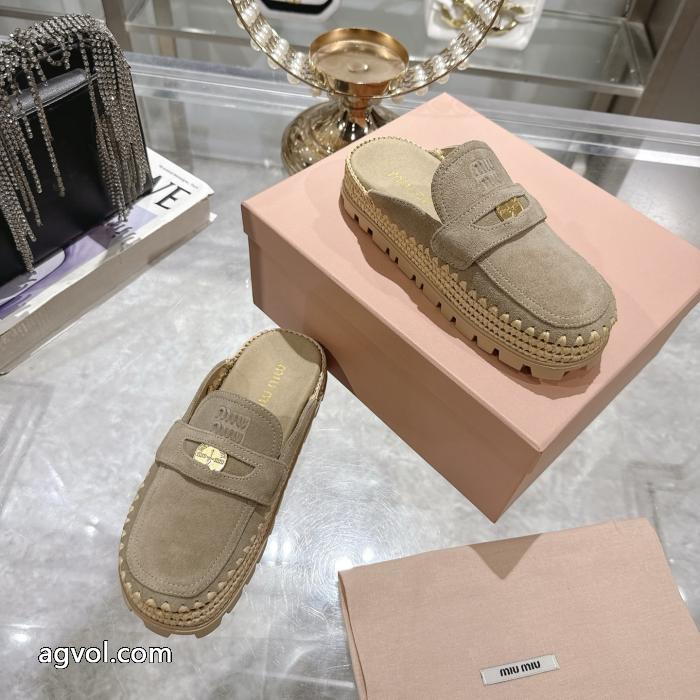 MIUMIUスニーカー品が良い 品質保証 十分な耐久性偽物 通販 サイト._0_6