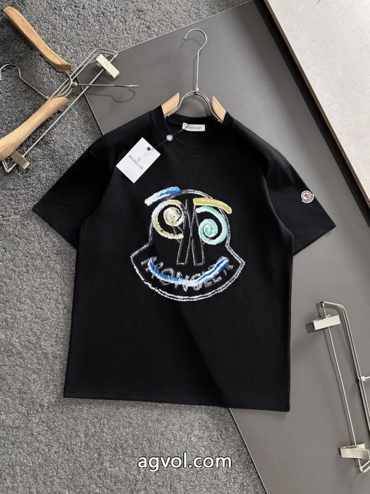 MONCLER半袖Tシャツスーパー コピー どこで 買えるHOT最新作 魅力的な 知的優秀アイテム_0_2