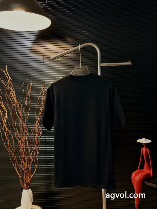 MONCLERブランド 激安お手頃価格 VIPセール 上質なデザイン半袖Tシャツ_0_3