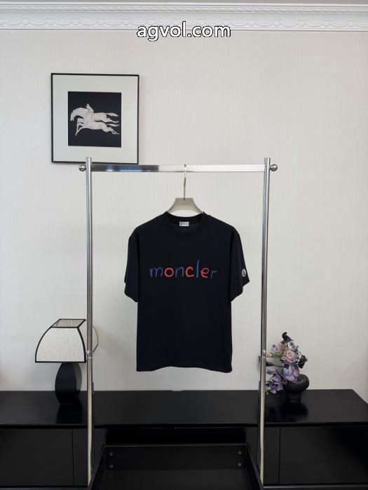 スーパー コピー 通販超一流のブランド デザイン性の高い 毎シーズン人気が高いMONCLER半袖Tシャツ_0_2