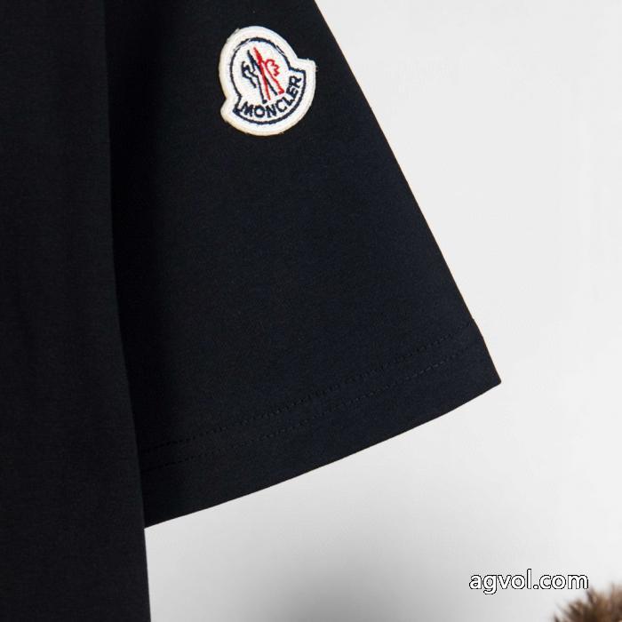 激安 通販 専門店MONCLER半袖Tシャツ驚きの破格値新作登場 今季爆発的な人気 決算在庫処分_0_3