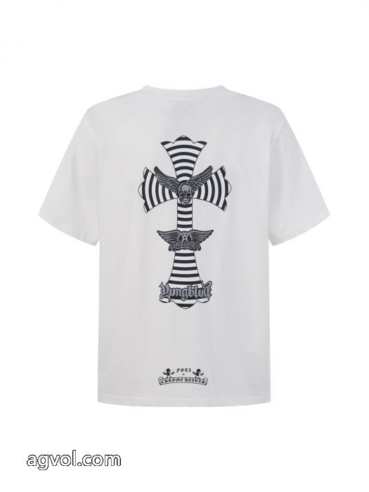 偽 ブランド新着入荷 送料込 大人気 大人の個性を。 CHROME HEARTS半袖Tシャツ_0_5