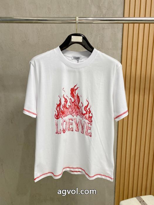 LOEWEファッション 人気 2026最新作完売必至 夏の定番アイテム半袖Tシャツブランド スーパー コピー 通販_0_3