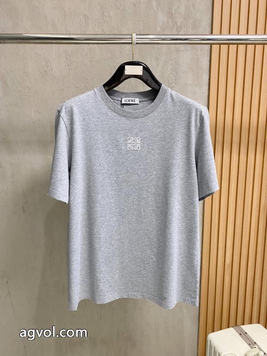 すぐにお届け 限定生産品 2026トレンド感満載なアイテム半袖Tシャツ通販 ブランドLOEWE_0_5