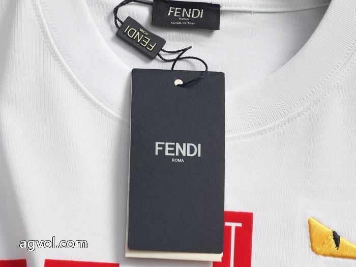 超激得安い 完売必須　限定SALE 新作限定華やかキュートブランド 偽物 激安FENDI半袖Tシャツ_0_1