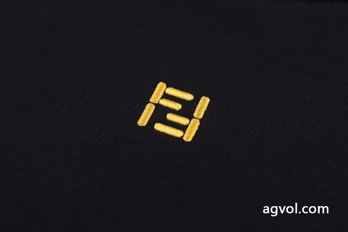 フェンディ限定数限り 優秀なアイテム 好印象265%半袖Tシャツブランド 通販 激安_0_1