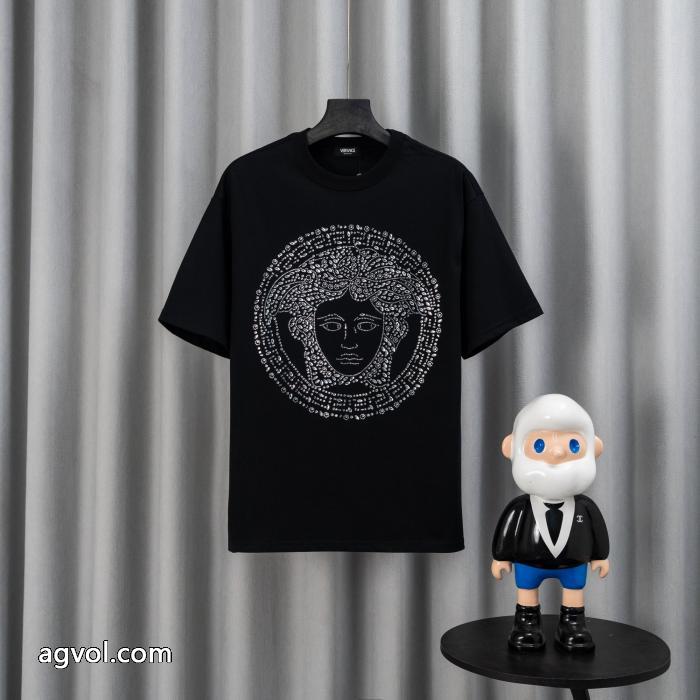 ブランド コピー 通販人気の商品 流行の最前線 防热性抜群なデザイン半袖TシャツVERSACE_0_1