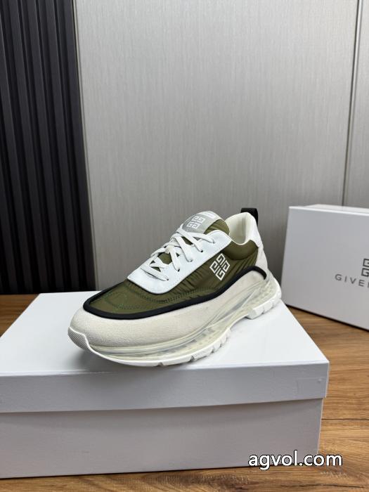 必見素敵お上品 海外モデル 期間限定大人気商品&nbsp;&nbsp;&nbsp;&nbsp;GIVENCHYブランド コピー 激安.._0_0