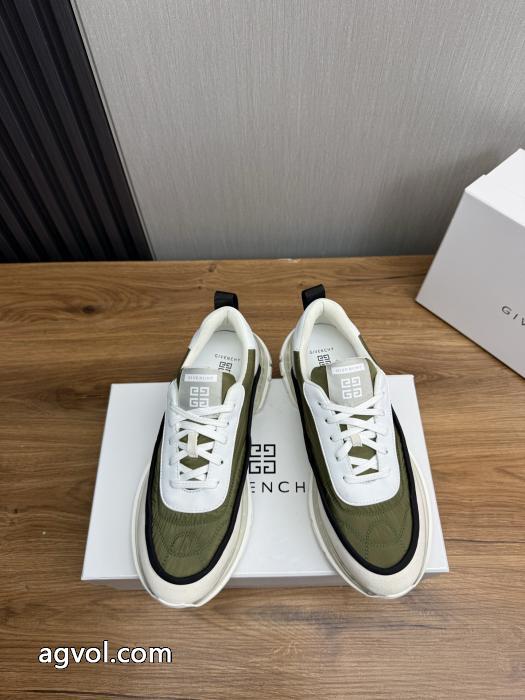 必見素敵お上品 海外モデル 期間限定大人気商品&nbsp;&nbsp;&nbsp;&nbsp;GIVENCHYブランド コピー 激安.._0_1