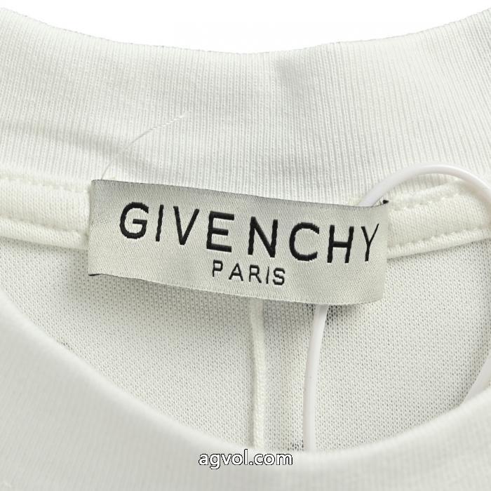 GIVENCHYブランド コピー 専門店上品なカジュアルコーデに ロゴ入り新作  激安通販シャツ.._0_4