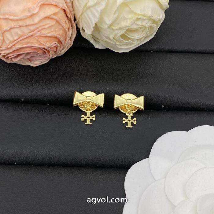 ブランド 品 コピー着まわしアクセント 最強の定番コーデ VIP SALE!入手困難&nbsp;&nbsp;&nbsp;&nbsp;アクセサリーTory Burch._0_1