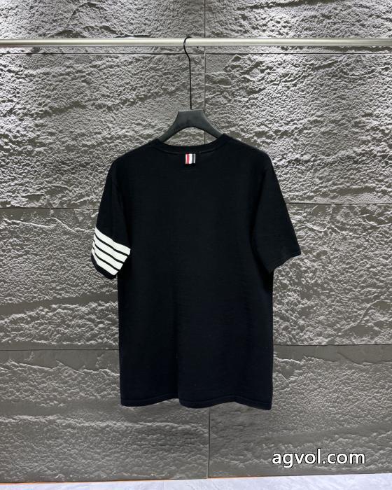 THOM BROWNEコピー 商品 ブランド最新作入荷 超人気美品 2026間違いないアイテム半袖Tシャツ_0_1