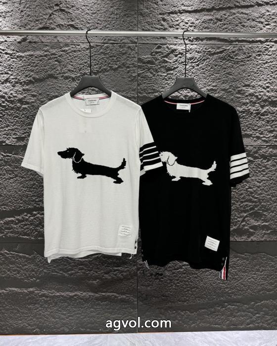 THOM BROWNEコピー 商品 ブランド最新作入荷 超人気美品 2026間違いないアイテム半袖Tシャツ_0_3