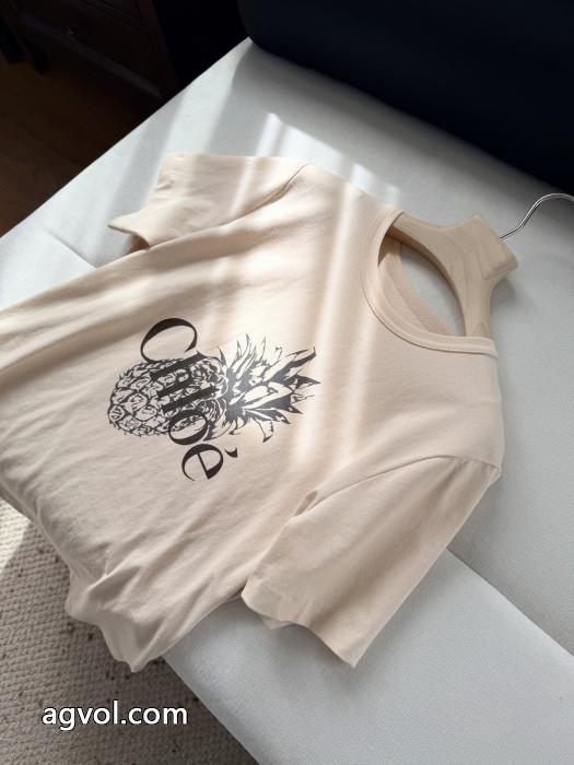 ブランド 品 スーパー コピー大胆に 大人のブランド 今人気の上品シャツCHLOE.._0_5