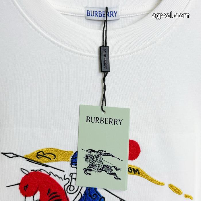 即完売必至 上品保証 品質保証豊富なブランド 品 スーパー コピー半袖TシャツBURBERRY_0_0