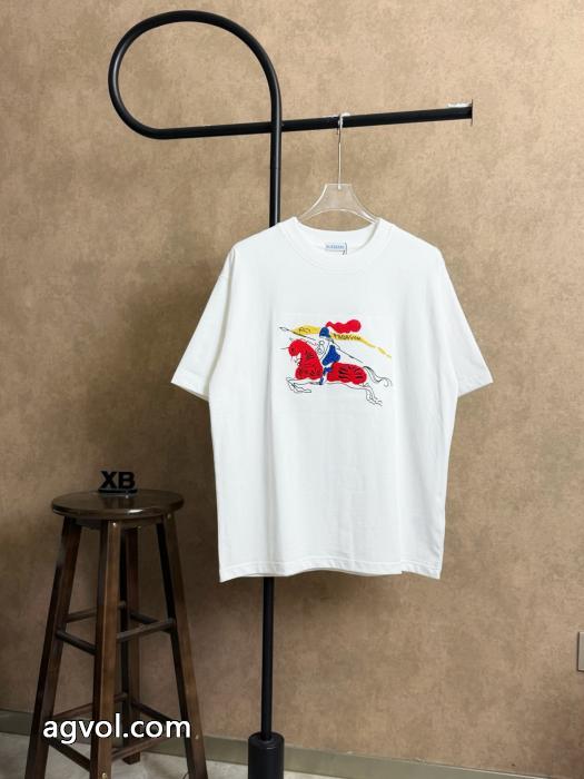 即完売必至 上品保証 品質保証豊富なブランド 品 スーパー コピー半袖TシャツBURBERRY_0_3