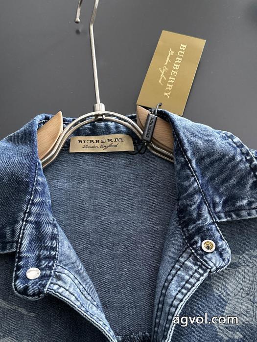 2026年最新人気 注目の逸品 華やかムードを演出して半袖シャツBURBERRYブランド 偽物 通販_0_4